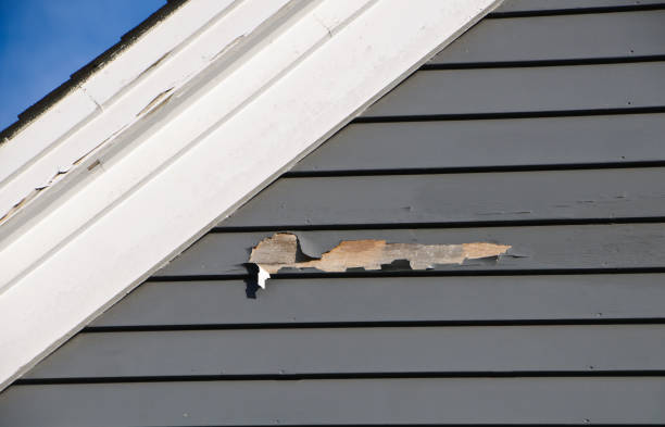 Siding Removal and Disposal in Fort Belknap Agency, MT